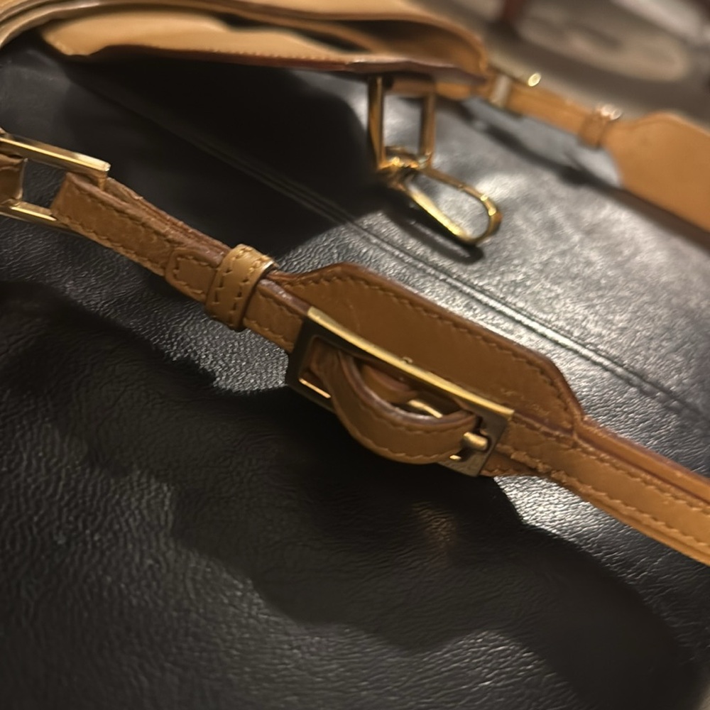 Gucci Vintage Handbag Monogram Gold Hardware - Picture 11 of 16